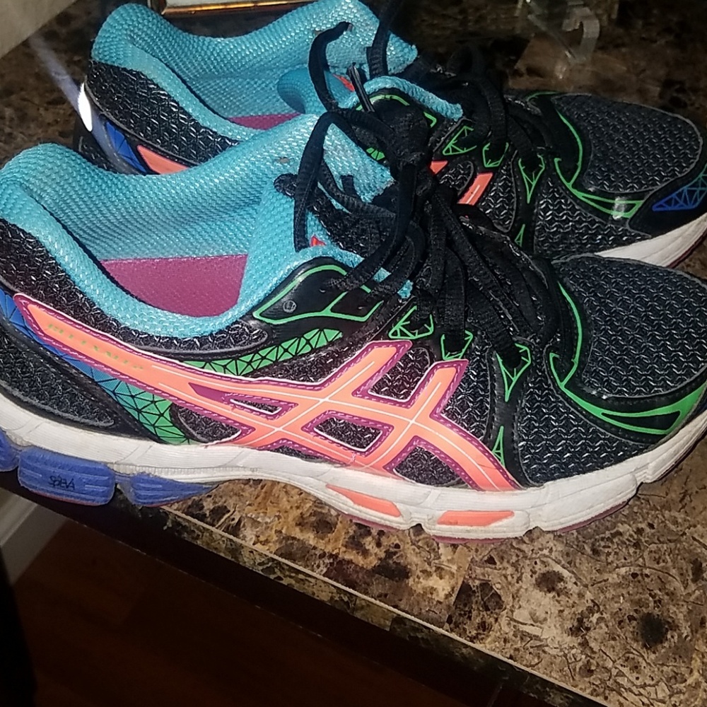 used pair of asics